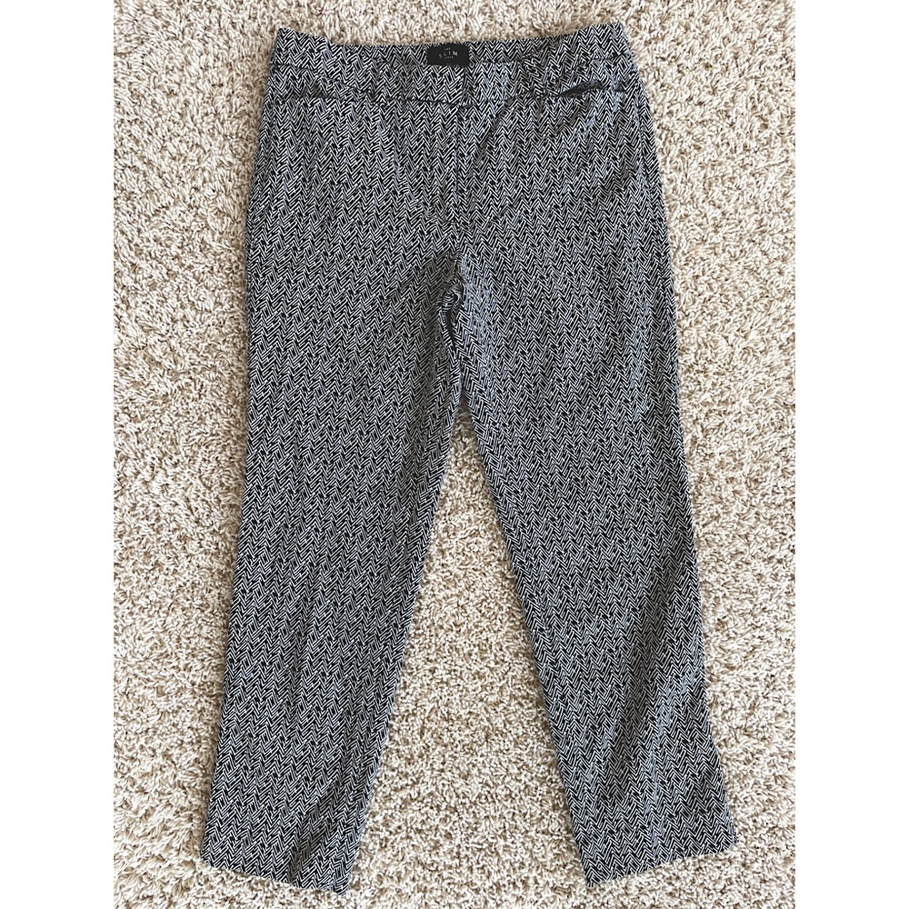 White House Black Market Slim Ankle Pant